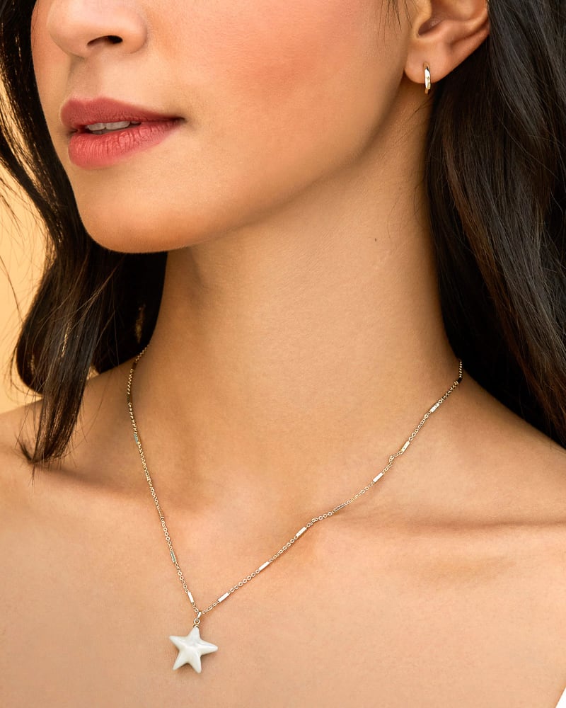 Carved Jae Star Gold Pendant Necklace in Ivory Mother-Of-Pearl image number 2